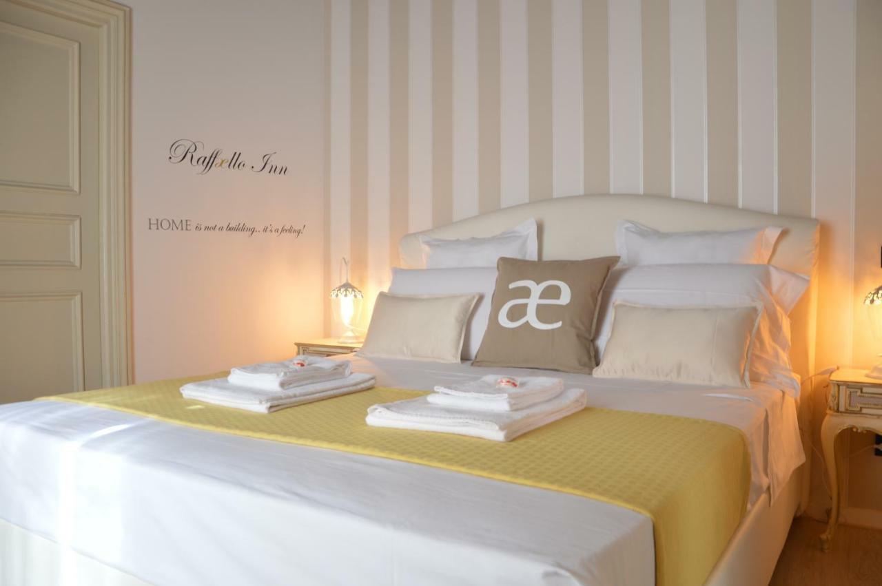 Historic Center - Elegant Apartment With Charming Antiques - Raffaello Inn Rome Exterior photo
